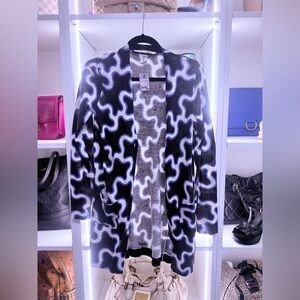 Pre Owned Diane Von Furstenberg Sz 2 Black, Blue and White Sweater Cardigan